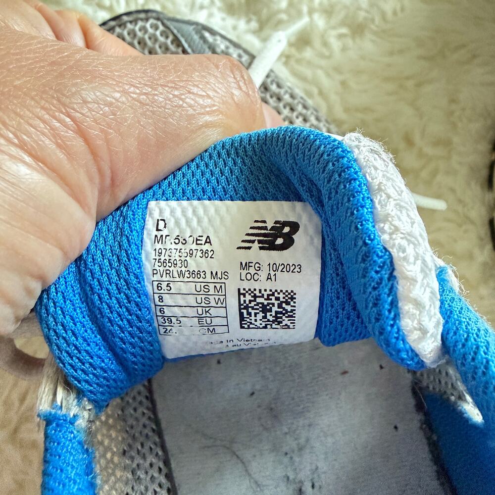 New Balance 530Sneakers in the White Blue Oasis colorway - Picture 7 of 12